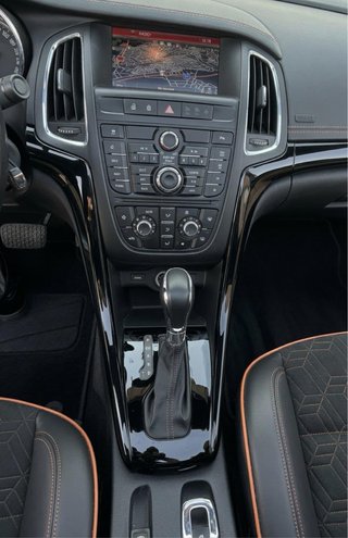 Opel Cabrio automatic 2017 con 128.000km sport 170