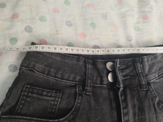 Pantalón corto vaquero negro lavado