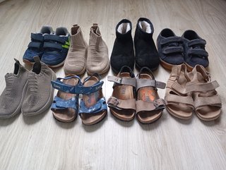 Lote 8 pares zapatos bebé talla 25