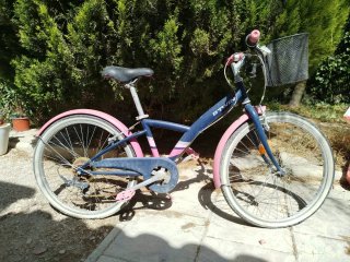 Bicicleta B'TWIN azul y rosa
