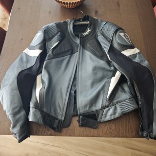 Chaqueta de cuero para moto INK talla 54