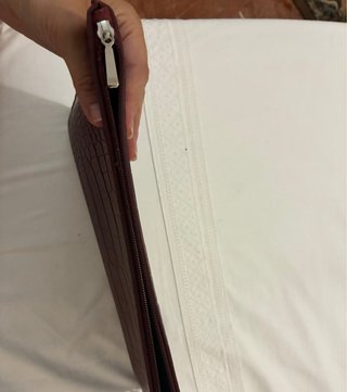Funda portadocumentos piel Longchamp. Original