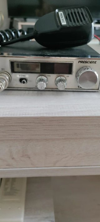 Emisora Radio Aficionado President