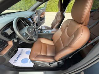 VOLVO XC60 2.0D3 150CV MOMENTUM PRO 2020 106.000KM