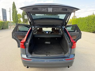 VOLVO XC60 2.0D3 150CV MOMENTUM PRO 2020 106.000KM