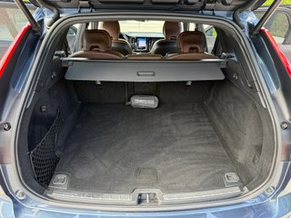 VOLVO XC60 2.0D3 150CV MOMENTUM PRO 2020 106.000KM