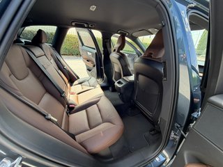 VOLVO XC60 2.0D3 150CV MOMENTUM PRO 2020 106.000KM