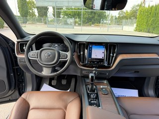VOLVO XC60 2.0D3 150CV MOMENTUM PRO 2020 106.000KM