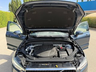 VOLVO XC60 2.0D3 150CV MOMENTUM PRO 2020 106.000KM