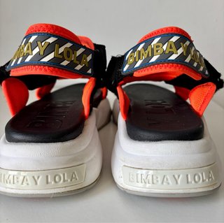 Sandalias Bimba y Lola Plataforma