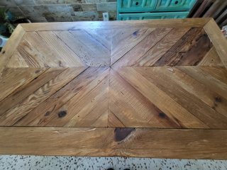 Mesa de comedor madera y metal