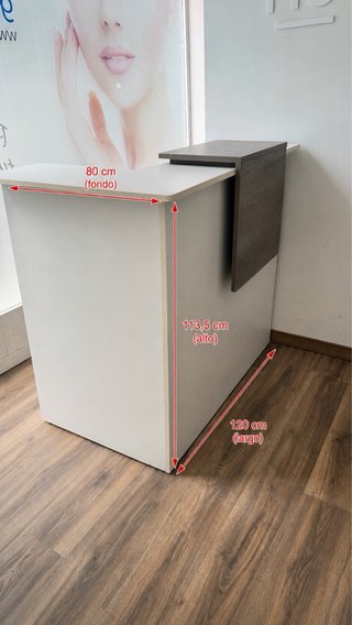 Mostrador Recepción Oficina Blanco y Madera