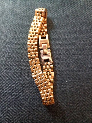 Cadena estilo Rolex dorada