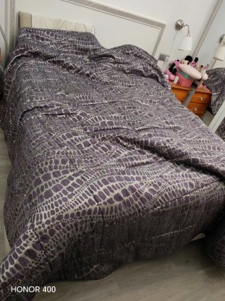 Colcha Cama 150 Beige y Morado