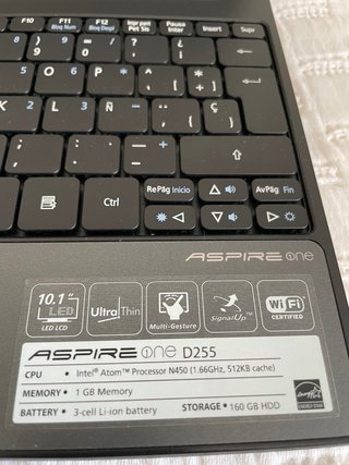 Acer Aspire One D255.