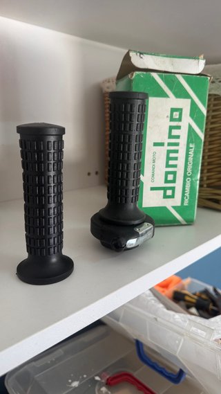 Puños Acelerador Domino Clásico Moto