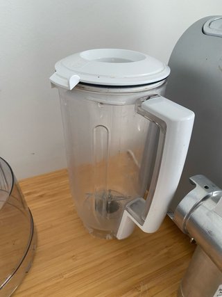 Robot de Cocina Bosch con Accesorios serie MUM