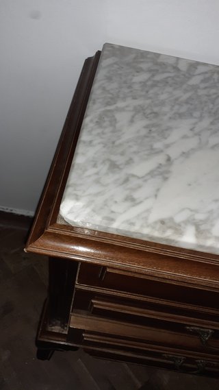 mesilla antigua 63x54x34 sin carcoma ver.