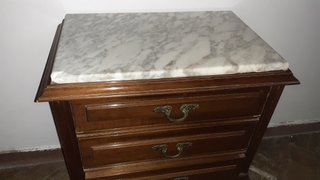 mesilla antigua 63x54x34 sin carcoma ver.