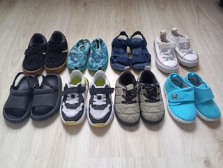 Lote 8 pares zapatos bebé talla 23