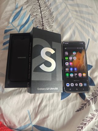 Samsung Galaxy S21 Ultra 5G usado. liberado línea