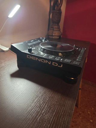 Denon DJ LC6000 Controlador DJ