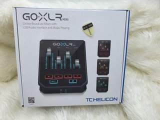 TC Helicon GOXLR MINI Mesa de Mezcla