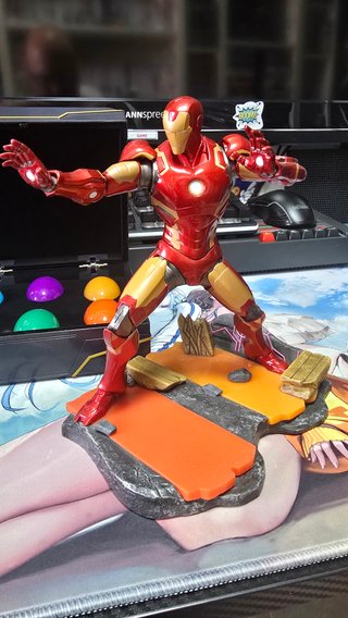 Set figuras y gemas de Marvel vs Capcom ps4
