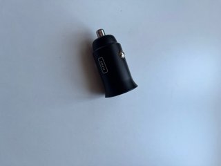 Cargador Coche INUIU USB y Tipo C