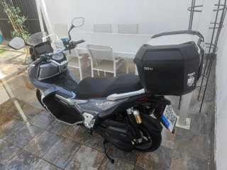 Motor Hispania VR10 Gris 125cc.