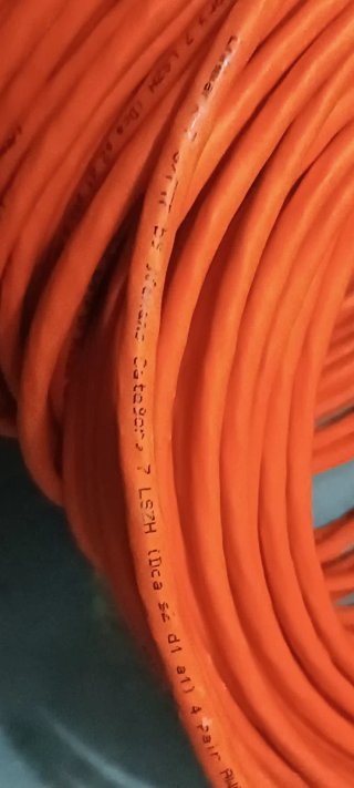 215 mts de cable de datos Nexans CAT.7 S/FTP