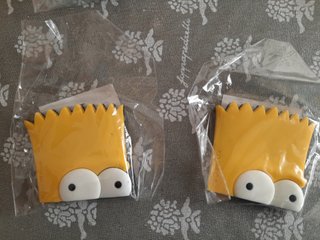 Último lote de 2 imanes Bart Simpson