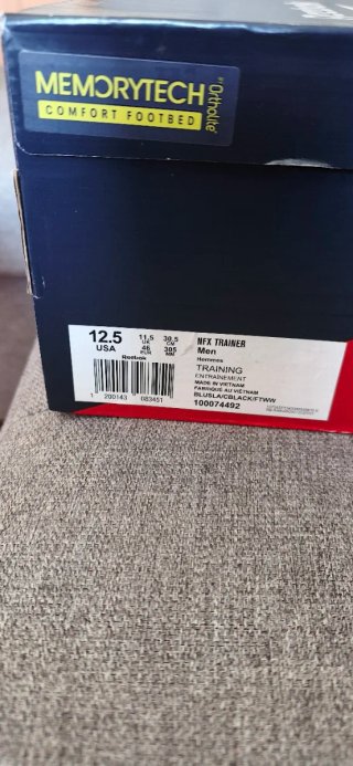 Reebok NFX Azul Marino y Blanco