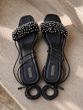 Sandalias Michael Kors tacón tiras pedrería