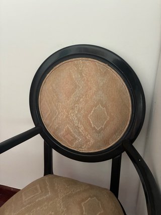 Silla tocador vintage negra y beige