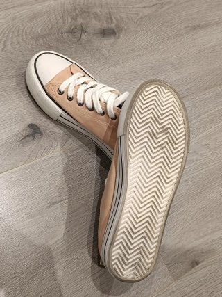 Zapatillas color salmón - Número 37
