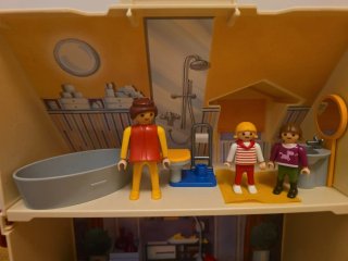 Casa Playmobil + coche y accesorios
