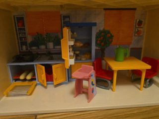 Casa Playmobil + coche y accesorios