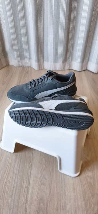 Puma St Runner v4 Gris Oscuro