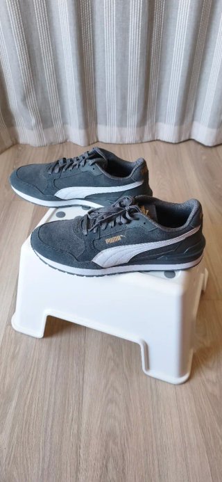 Puma St Runner v4 Gris Oscuro