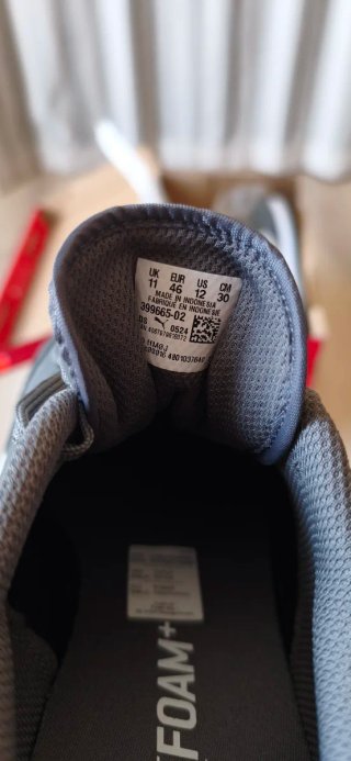 Puma St Runner v4 Gris Oscuro