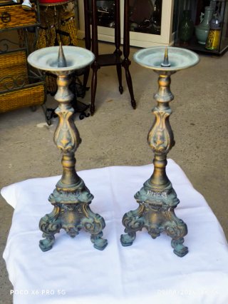 Pareja Candelabros Hacheros Antiguos Bronce