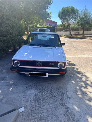 Volkswagen Golf gti 83