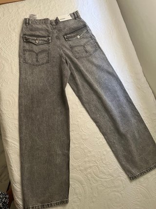 Vaqueros Bershka Super Baggy talla 38