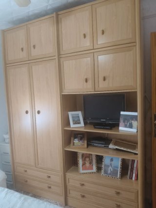3 Muebles Modulares Madera Beige/Marrón.