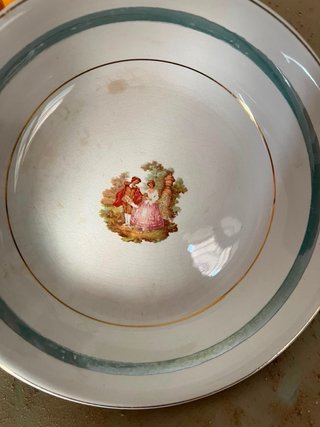Plato antiguo con sello Preguntar precio