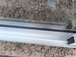 Ventana aluminio corredera blanca