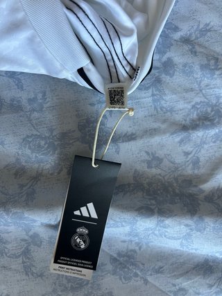 Maglia Real Madrid L nuova con cartellino