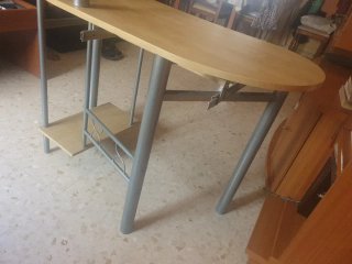 Mesa escritorio ordenador madera y metal