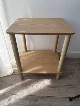 Mesa Auxiliar pequeña de Madera de Pino